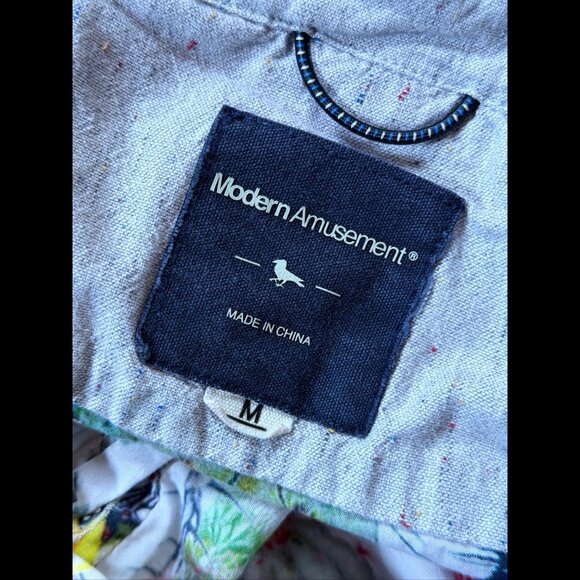 Modern Amusement Shirt Medium Womens Multicolor Short Sleeve Floral - Picture 6 of 7